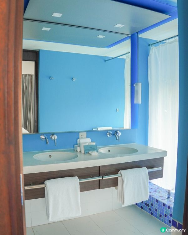 【海景豪華客房、一晚住宿連早晚自助餐】