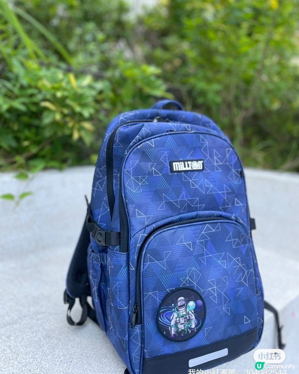 🎒豆豆哥哥升小六，揀書包梗係要揀最輕最護脊！🤩