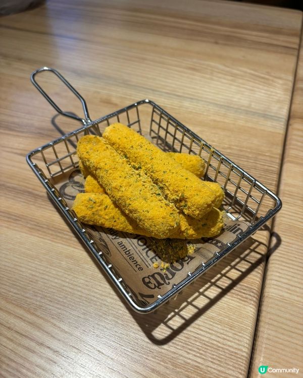 銅鑼灣·韓國人氣炸雞店BHC Chicken 內附有詳細餐牌