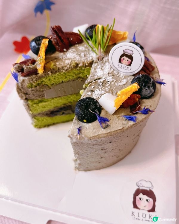 黑芝麻奶凍配麻糬🍵🤤戚風蛋糕