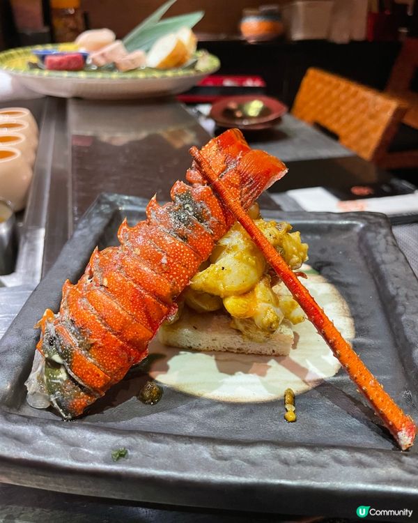 火燒龍蝦，動感誇啦啦！