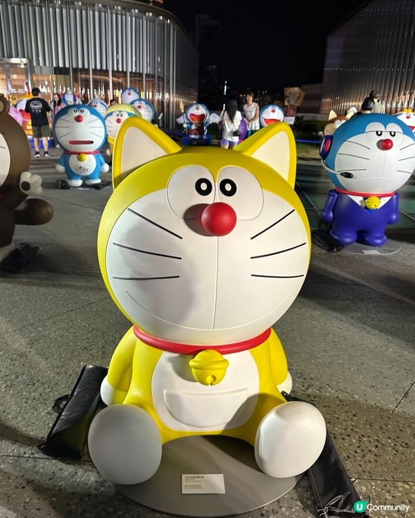 黃色元祖多啦A夢好可愛😍