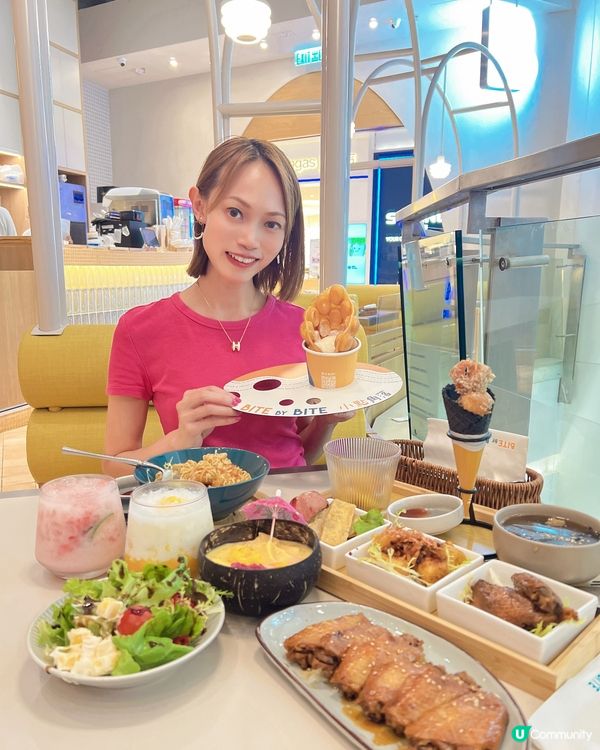 舒服掃街😬唔使企，唔使迫，坐定定嘆冷氣兼打卡創意港式街頭美食