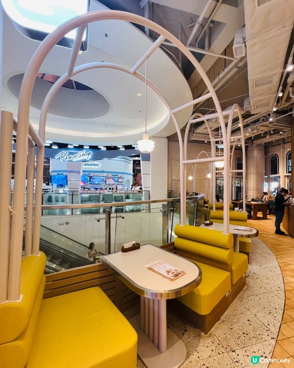 舒服掃街😬唔使企，唔使迫，坐定定嘆冷氣兼打卡創意港式街頭美食