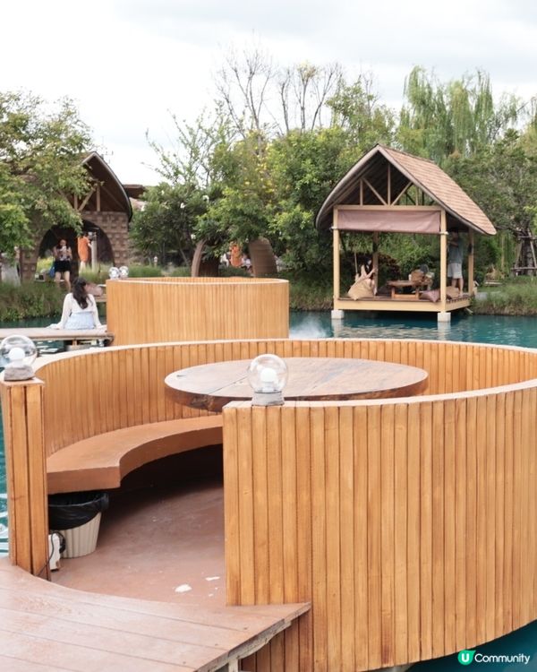 Bubble in the forest Café 🏖🛖