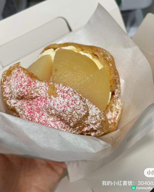 飽到上心口都忍唔住🤤  西樹泡芙真係無得輸！