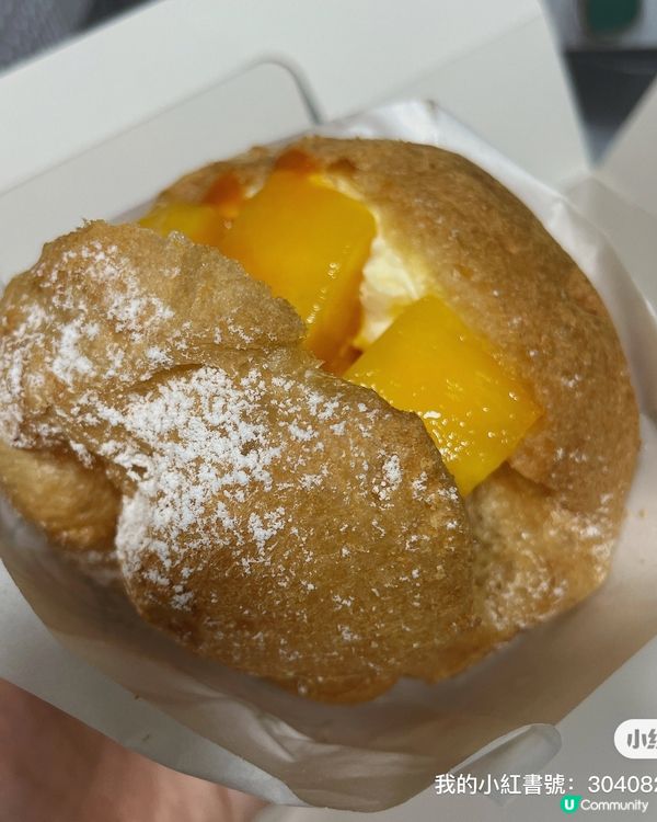 飽到上心口都忍唔住🤤  西樹泡芙真係無得輸！