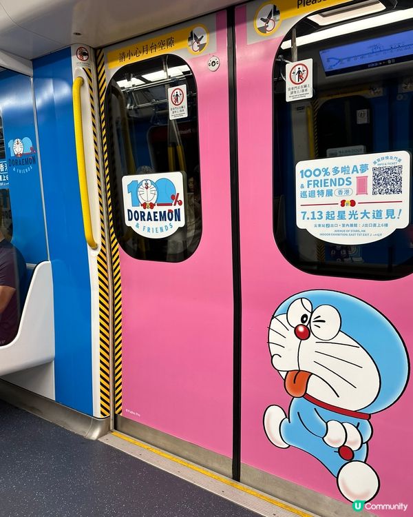 妍妍👧🏻偶遇多啦a夢主題列車！🤩😍