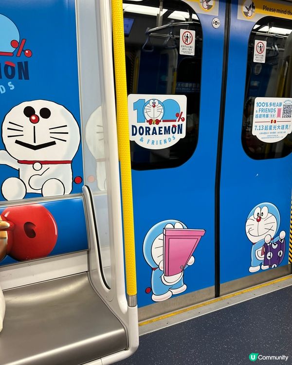 妍妍👧🏻偶遇多啦a夢主題列車！🤩😍