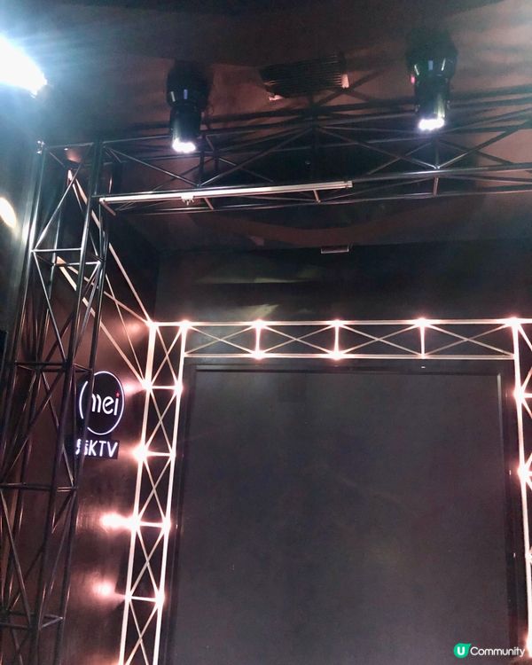 高端互動娛樂｜自動AI修音 ｜MV即時錄製｜魅KTV科技園店