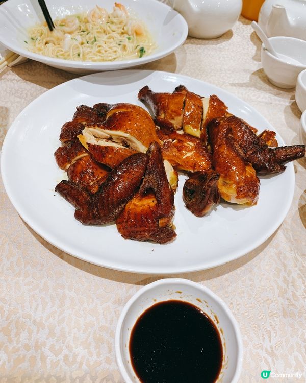 同親戚一齊係海港酒樓食飯團聚，份量夠多，味道又好食，又抵食，...