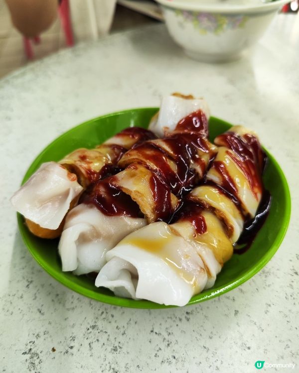 對於香港人來說，逛小食店是一種生活方式，在深水?區，有一個隱...