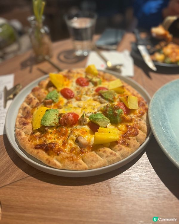 上個週末同朋友一齊去到牡羊少年咖啡館(德福分店)共聚午餐！