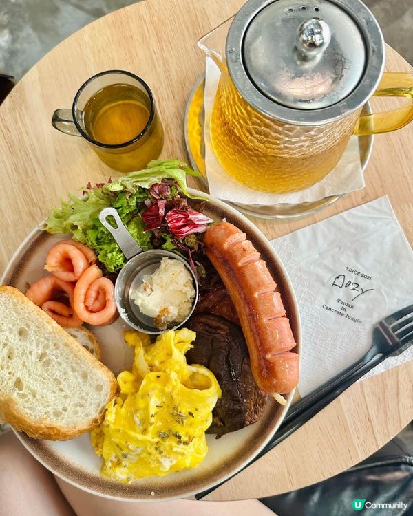 🦄認真地為食。有誠意地長氣🦄