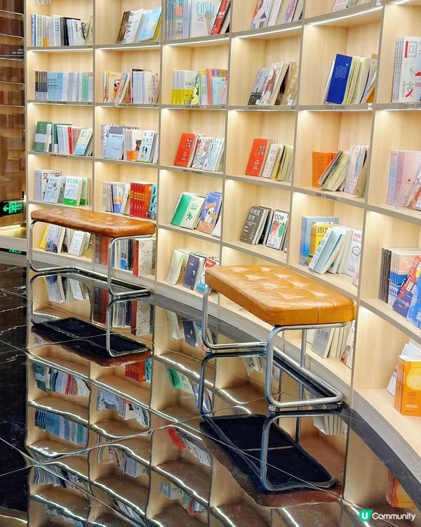 愈欣書店，時光隧道之旅！📚