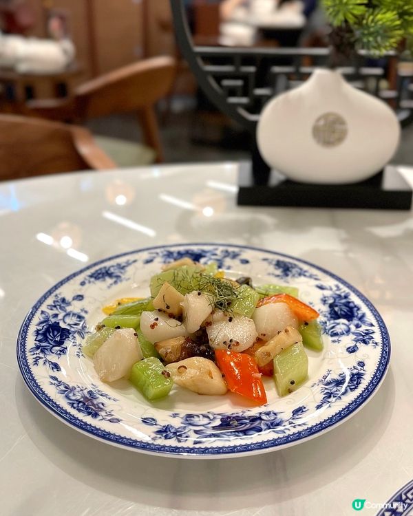 隱藏在屋苑商場的米芝蓮中菜廳🤍