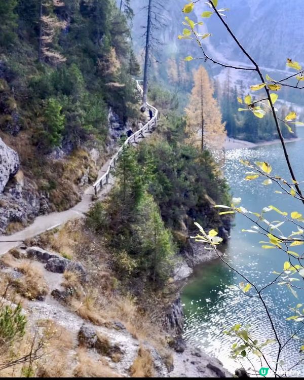 意大利北部有很多湖區,擁有迷人的美景,特別是在秋天時份｡LA...