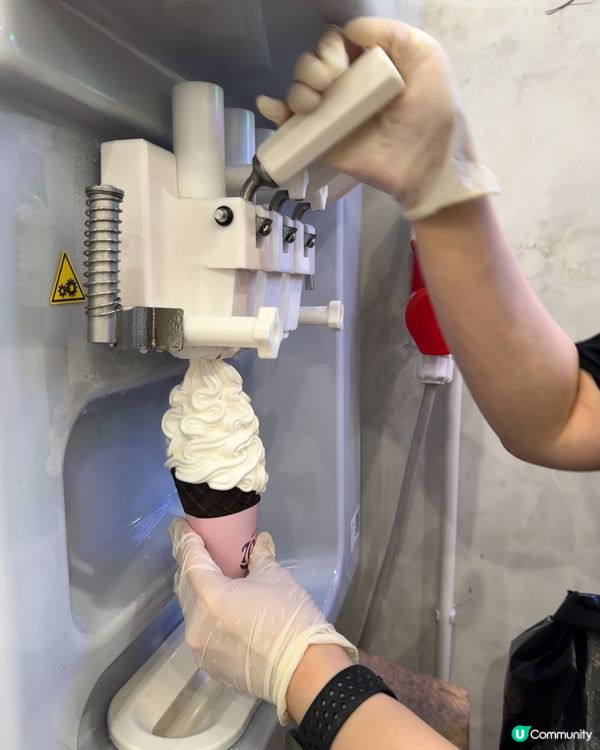 尖東新開波蘭軟雪糕🍦勁好食😋