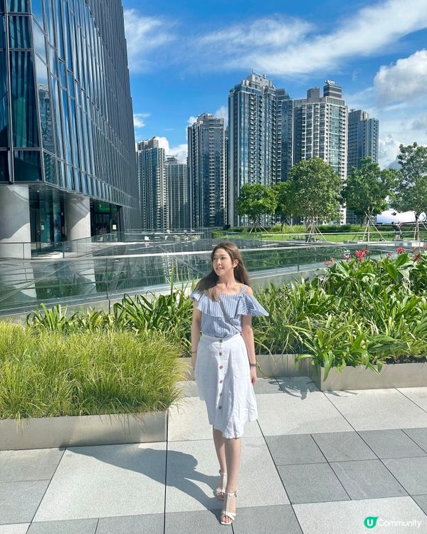 夏天必須要配襯番對涼鞋👐🏻輕鬆踭拉長腳嘅比例🤭