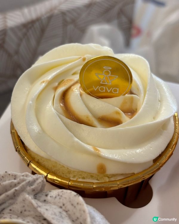 多倫多必食甜品店🎂  CAD$12食6款！🤤