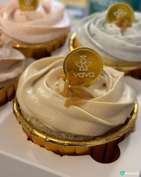 多倫多必食甜品店🎂  CAD$12食6款！🤤