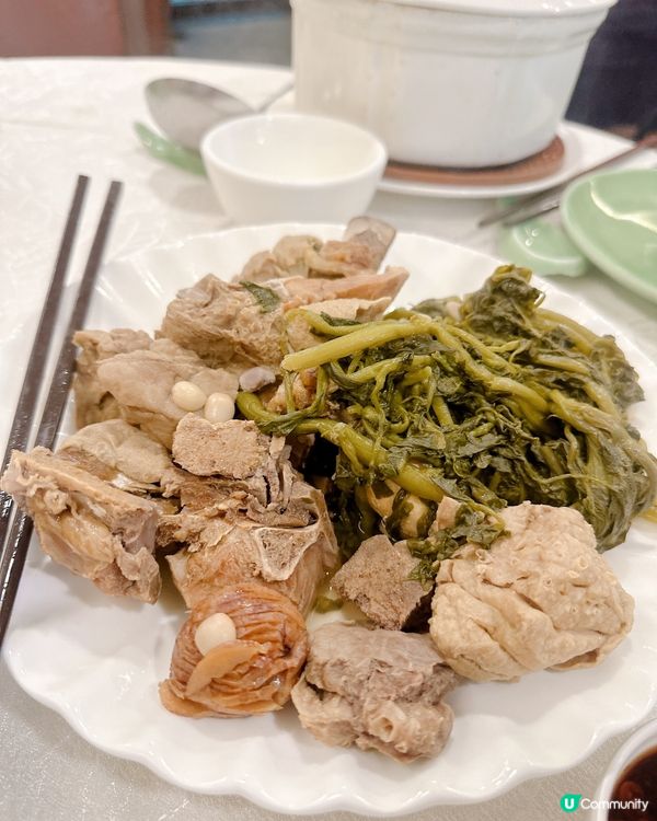 大圍地道小菜😋  粵軒小菜，正！