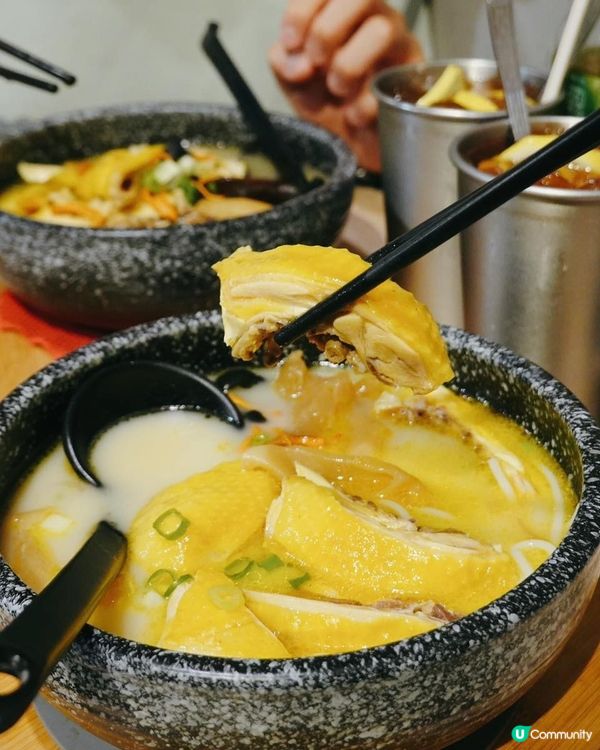 ## 觀塘工廈隱世美食🐔  花膠雞米線😋