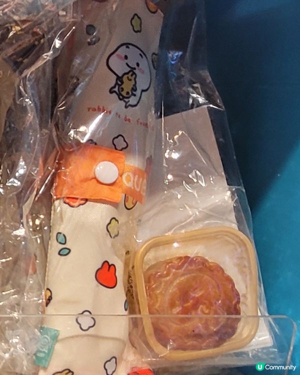 乖巧寶寶餐具套裝連月餅一個