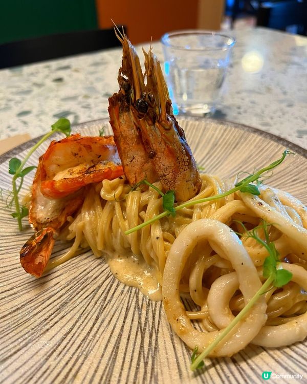 北角新開咖啡店☕️ 簡約時尚，海景靚！