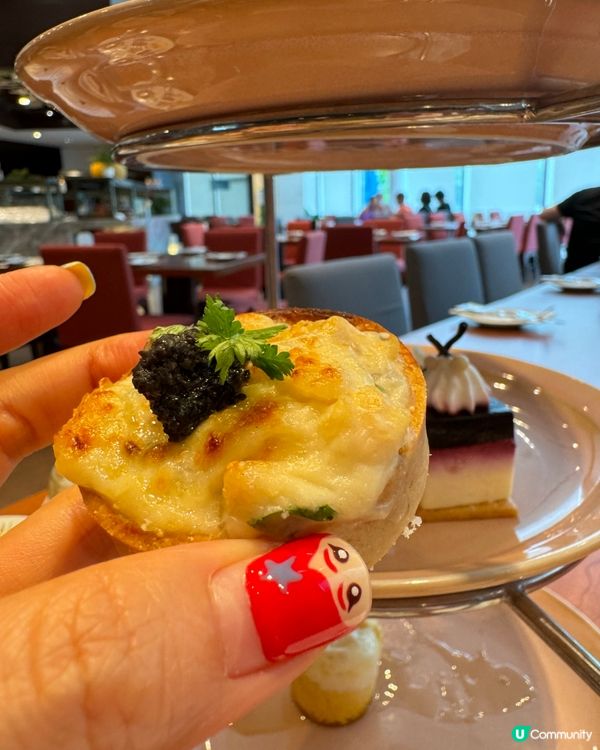 星期天是family day找個地方吃個下午茶,享受一下悠閒...