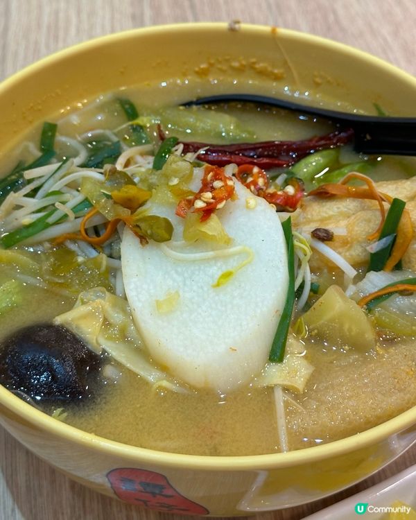 譚仔素小橋泡椒酸菜魚湯底米線送土匪雞翼