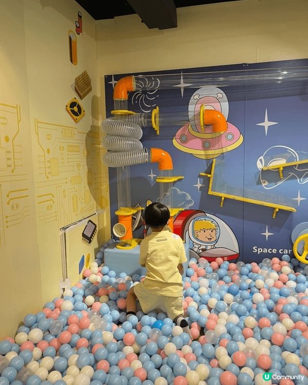 百田遊園上環無限極2樓的遊戲埸，我小孩玩足2小時，去到可能冇...