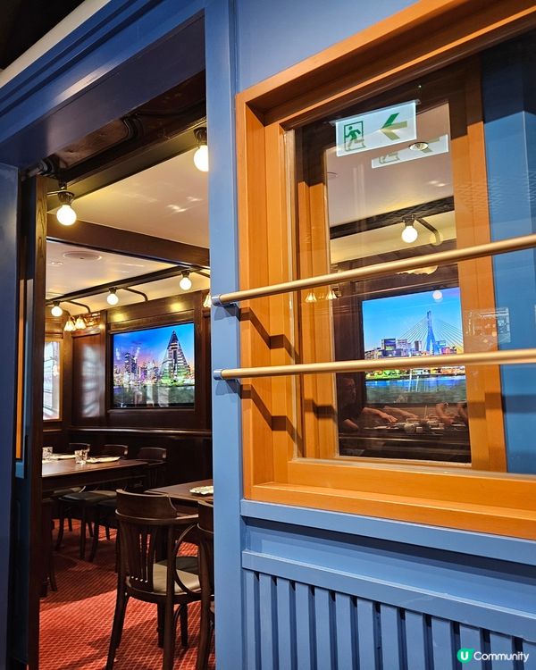 Hara Cafe + food court