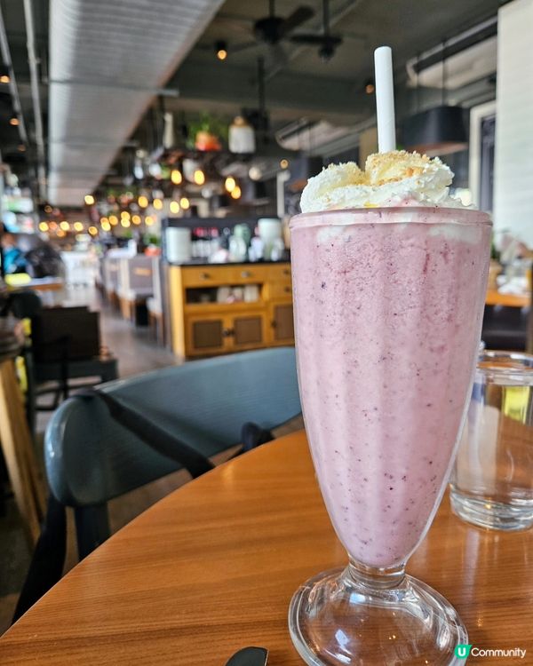 海邊餐廳一家大細👨‍👩‍👧‍👦 食餐飯吹海風🏖️