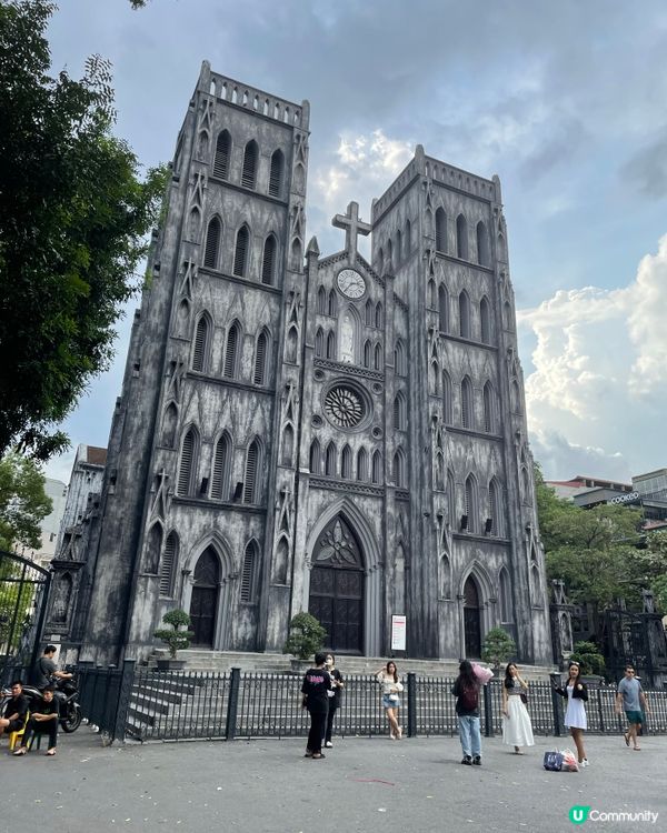 🇻🇳 古街旁嘅哥德式教堂⛪️，法國風情濃郁！