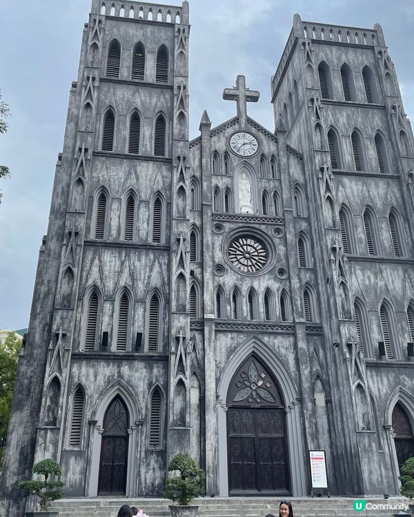 🇻🇳 古街旁嘅哥德式教堂⛪️，法國風情濃郁！