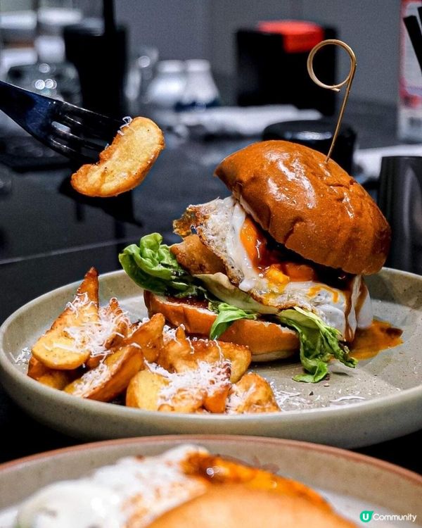 《髮型屋𝗖𝗮𝗳𝗲二合一 食物堅係幾出色🍔🥯》 