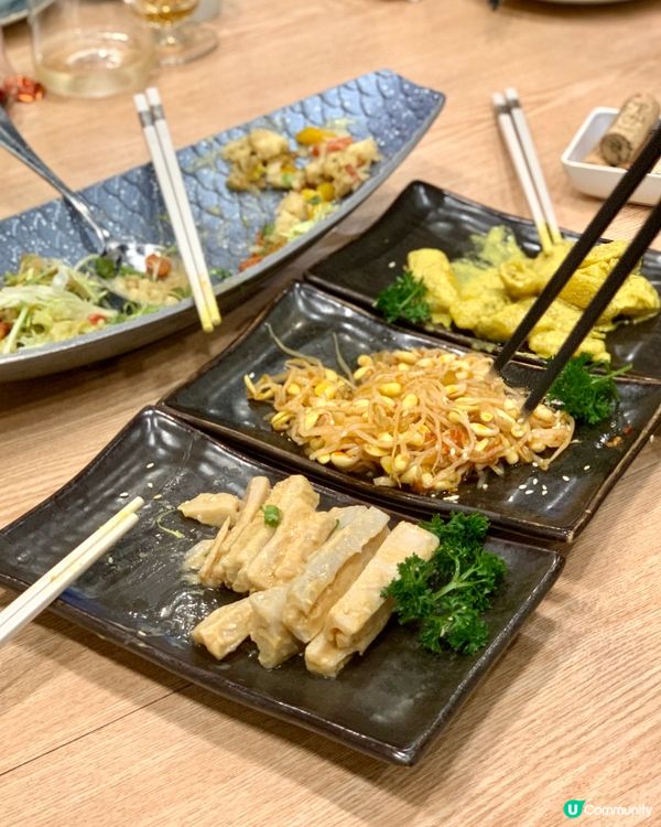 人多好辦事 · 狂嘆十多道菜