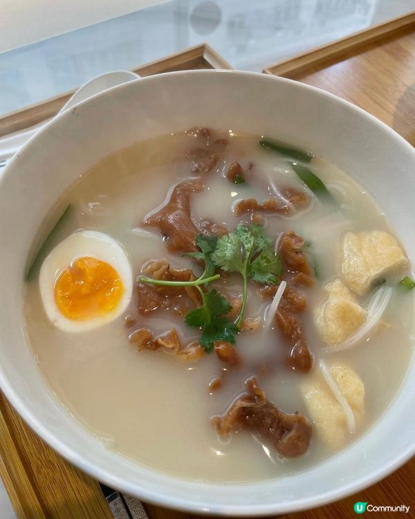 ᪥煙靭彈牙足料湯底米線專門店᪥