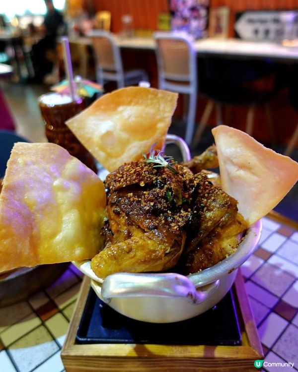 人氣港味樓上café 🌮