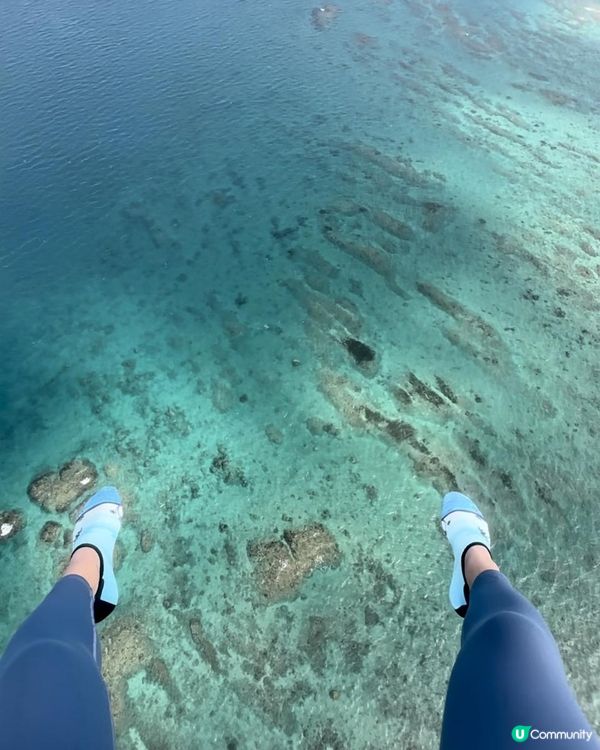 #沖繩必玩行程之一 #透明漸變藍色海洋一覽無遺 #震撼眼球景觀 #動力滑翔傘體驗