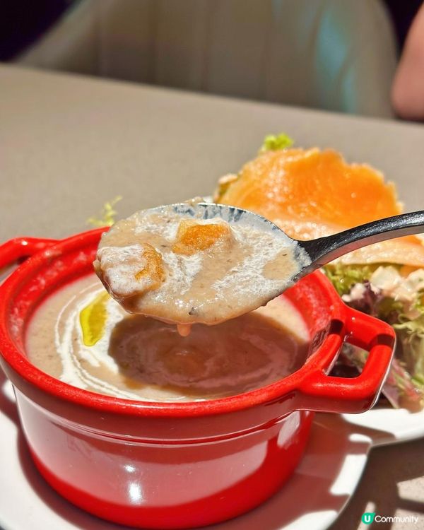 旺角鬧市蠔吧西餐~GOGO Rock