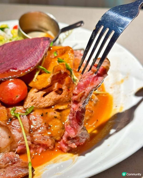 旺角鬧市蠔吧西餐~GOGO Rock