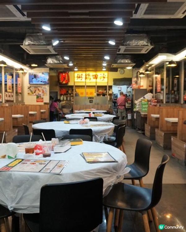 西環【正牌沙田雞粥】必食「西環」雞粥配紅燒乳鴿