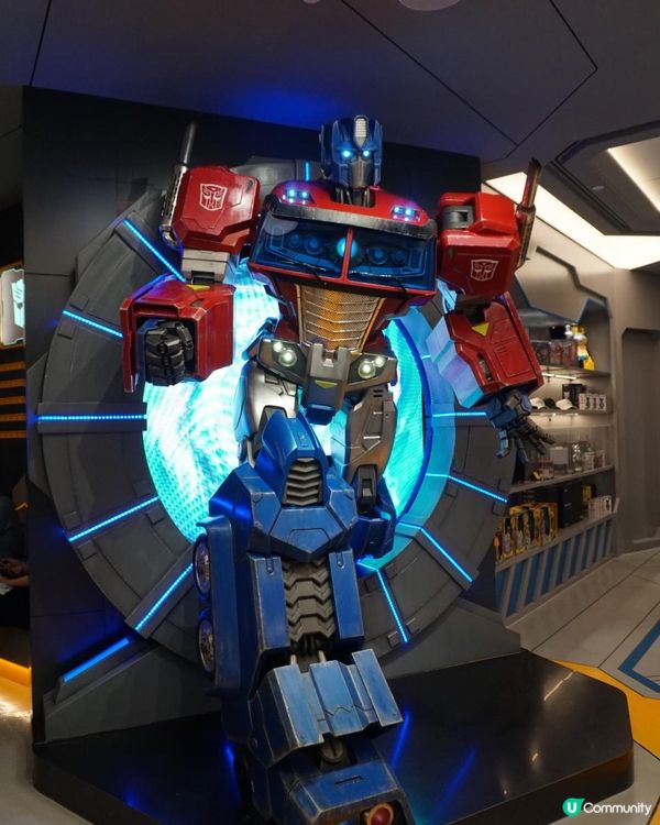 銅鑼灣【Transformers: The Ark】全球首間官方變形金剛餐飲旗艦店