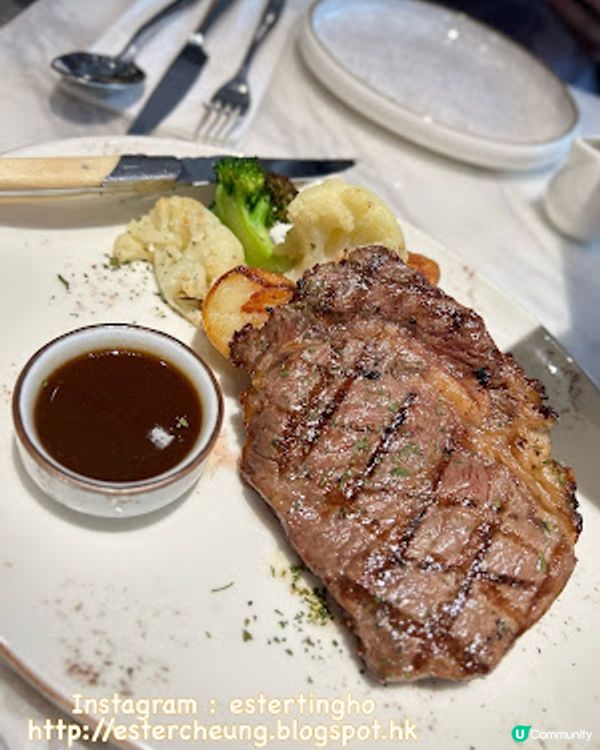 【觀塘 食記】週末嘆個 brunch 先 ♥ 鮮蝦香草醬薄餅。紐西蘭肉眼扒。朱古力慕絲蛋糕 ♥ Flames