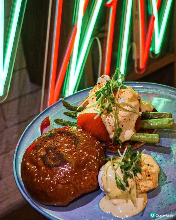 《西營盤𝘾𝙖𝙛𝙚 周末帶埋主子嚟𝙘𝙝𝙞𝙡𝙡番日🐩✨》 