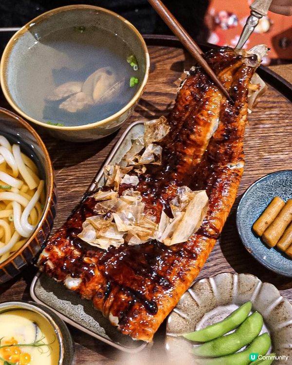 《上環日系𝒞𝒶𝒻𝑒 手臂咁長原條鰻魚🐟》 