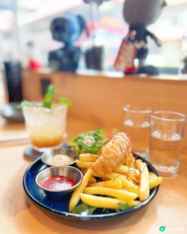 荃灣牛仔布風Café 高水準橡果級黑毛豬鞍架