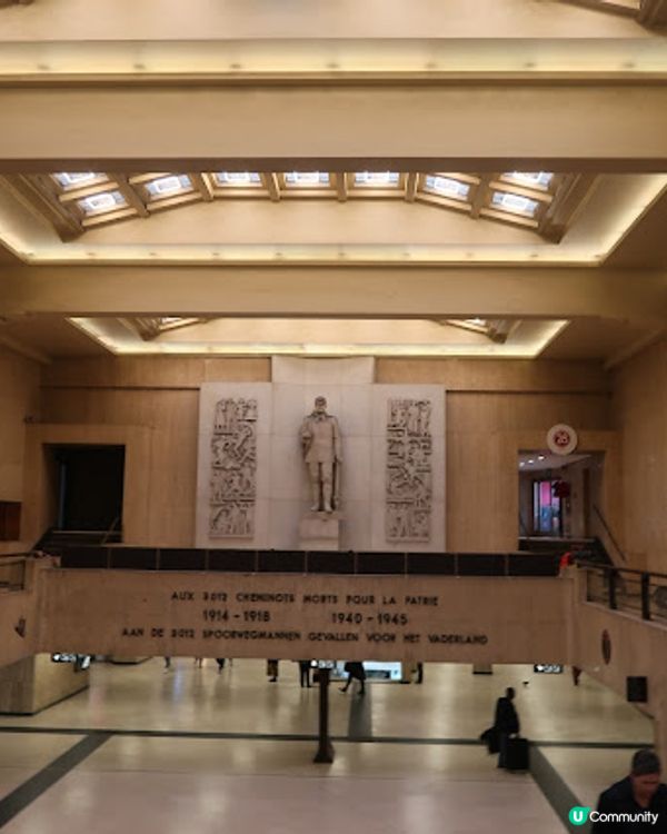 西歐四國遊 Day7 (布魯塞爾即日來回德國科隆,同閨蜜遊香水發源地,行左一千層樓梯！)